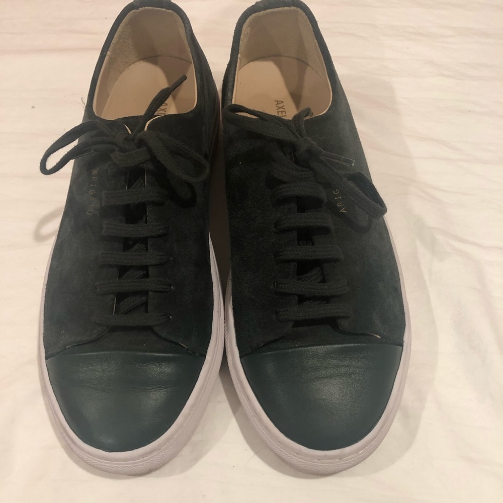 Barely Worn Alex Arigato Clean 90 Sneaker.